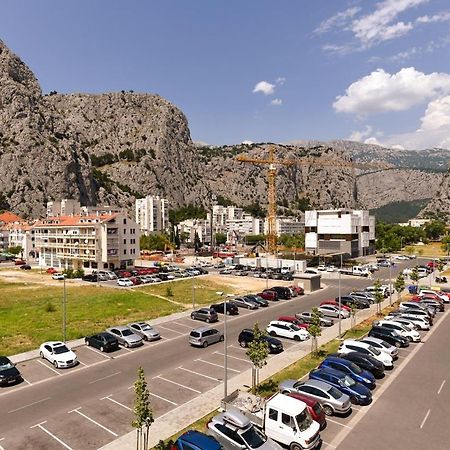 Green 'N Grey Omiš Exteriér fotografie